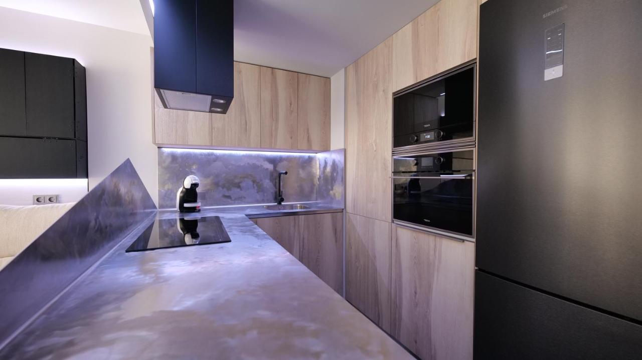 Ferienwohnung La Farola - Luxury Domotic Flat In Puerto Deportivo Marbella Exterior foto