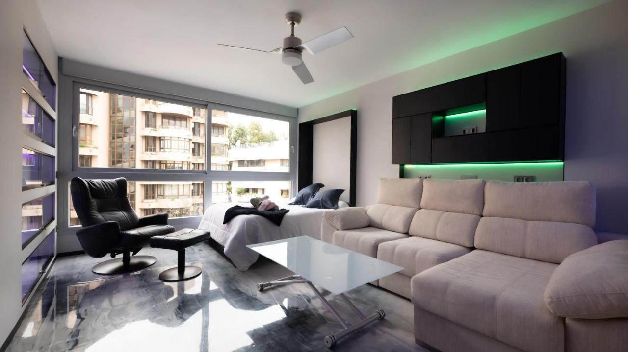 Ferienwohnung La Farola - Luxury Domotic Flat In Puerto Deportivo Marbella Exterior foto