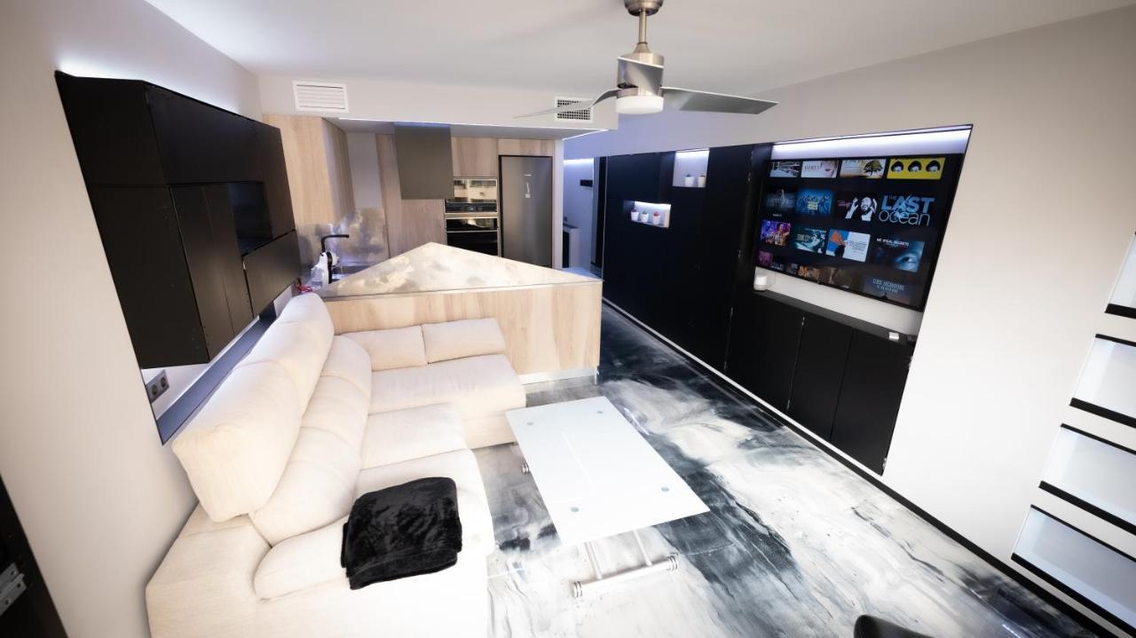 Ferienwohnung La Farola - Luxury Domotic Flat In Puerto Deportivo Marbella Exterior foto